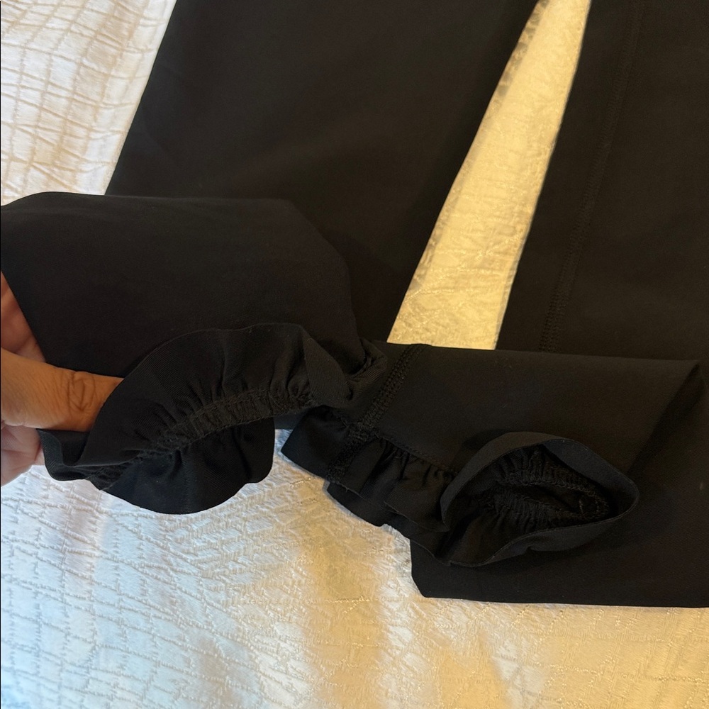 Carbon38 Black High-Waist Active Leggings - Picture 8 of 12
